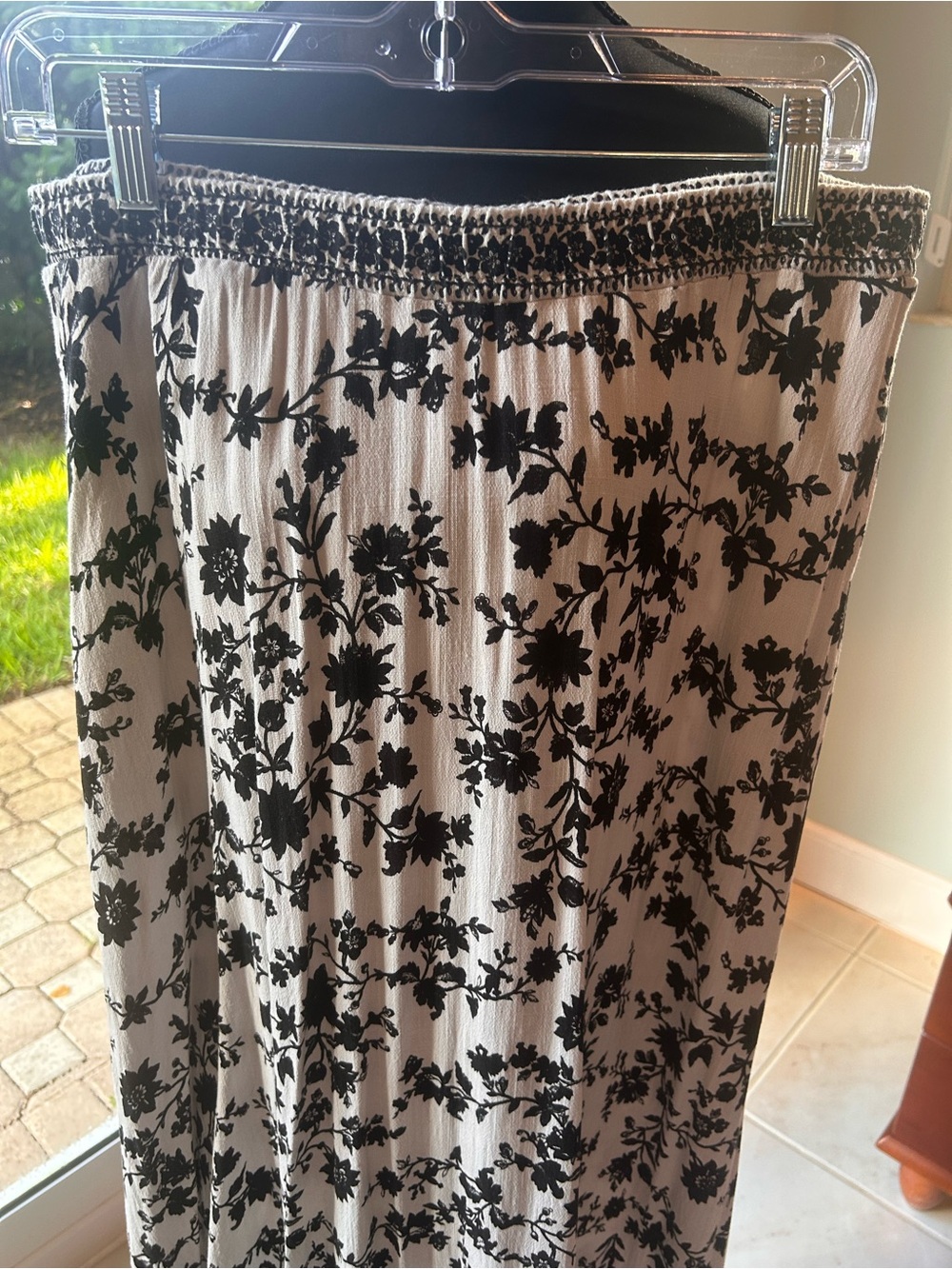 Max Studio Black & White Floral Maxi Skirt with Smocked Waist - Picture 2 of 6